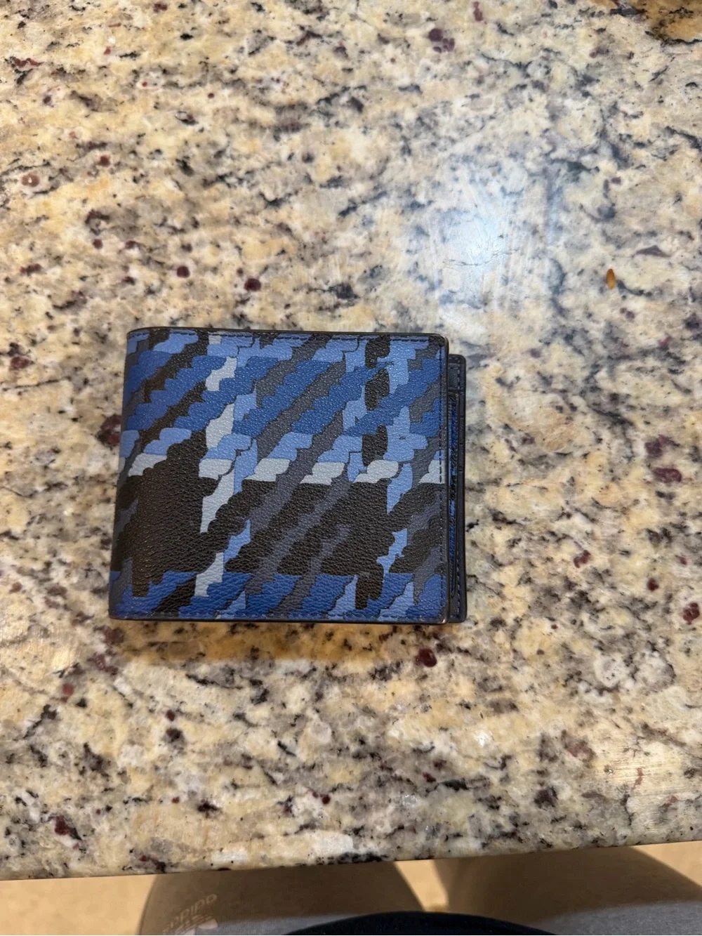 Blue and Black Patterned Men's Leather Bifold Wallet